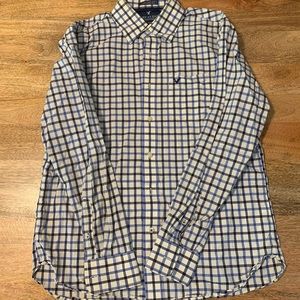 American eagle button down